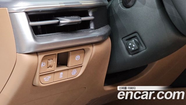 Hyundai Grandeur Hybrid (GN7) Exclusive 2023 — фото 13