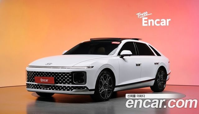 Hyundai Grandeur Hybrid (GN7) Exclusive 2023 — фото 1