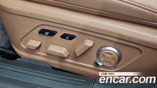 Hyundai Grandeur Hybrid (GN7) Exclusive 2023 — фото 27