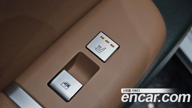 Hyundai Grandeur Hybrid (GN7) Exclusive 2023 — фото 29