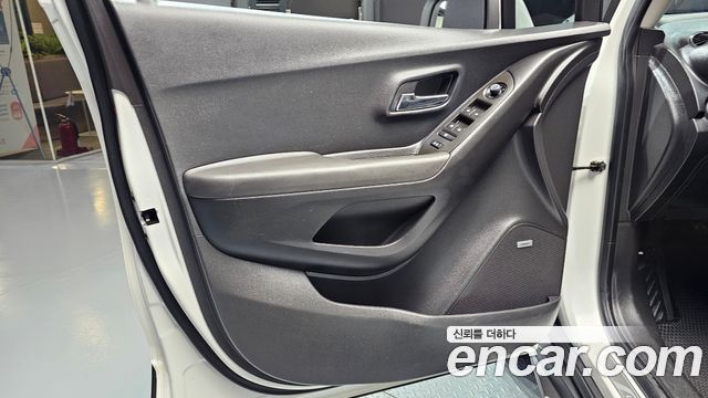 Chevrolet Trax 1.4 LTZ 2015 — фото 24