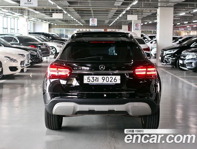 Mercedes-Benz GLA-Class (X156) GLA220 2018 — фото 4