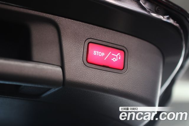 Mercedes-Benz GLA-Class (X156) GLA220 2018 — фото 20