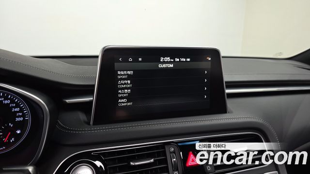 Genesis G70 2.0T AWD Sport Package 2018 — фото 15