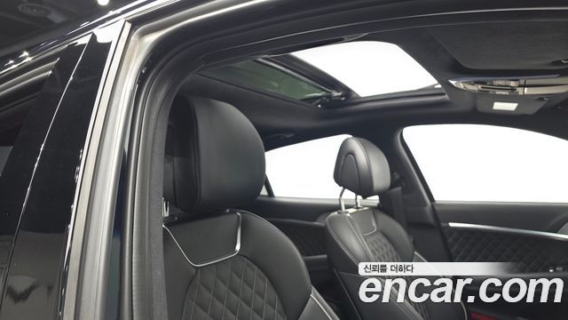 Genesis G70 2.0T AWD Sport Package 2018 — фото 17