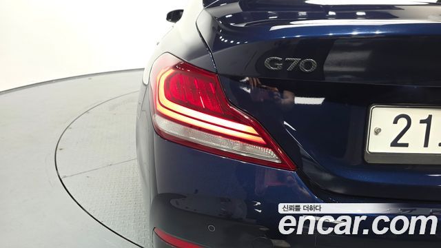 Genesis G70 2.0T AWD Sport Package 2018 — фото 23