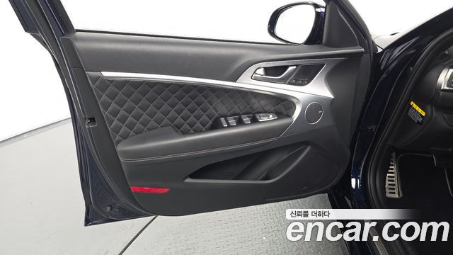 Genesis G70 2.0T AWD Sport Package 2018 — фото 24