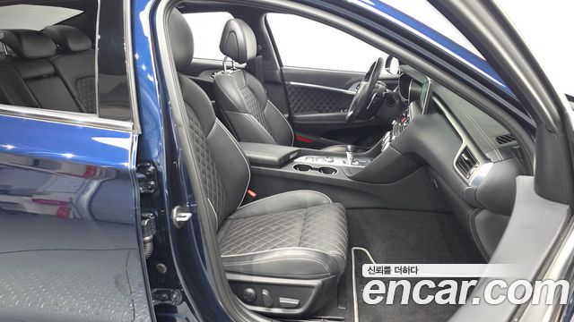 Genesis G70 2.0T AWD Sport Package 2018 — фото 26