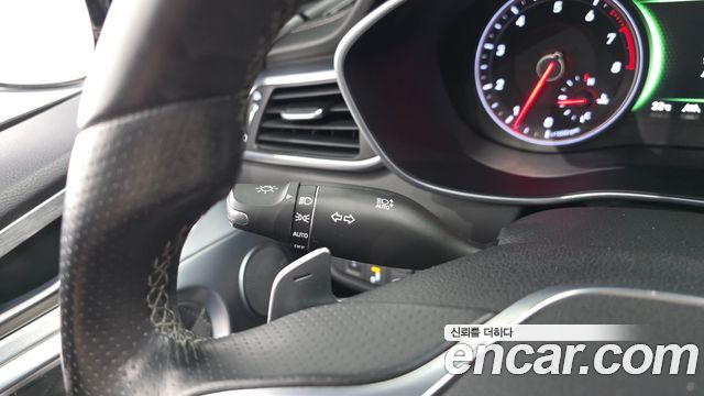 Genesis G70 2.0T AWD Sport Package 2018 — фото 28