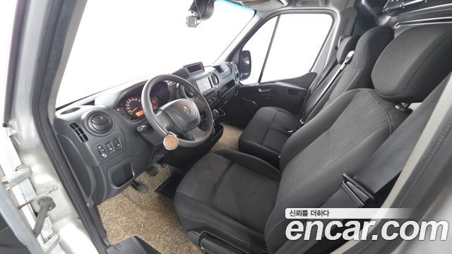 Renault Korea Master 2.3 Van L 2019 — фото 7