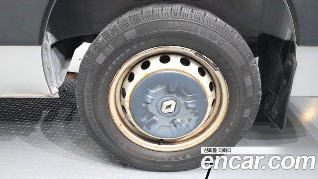 Renault Korea Master 2.3 Van L 2019 — фото 21