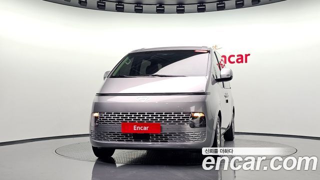 Hyundai Staria L3.5 Tourer 11-Seater Modern 2025 — фото 3