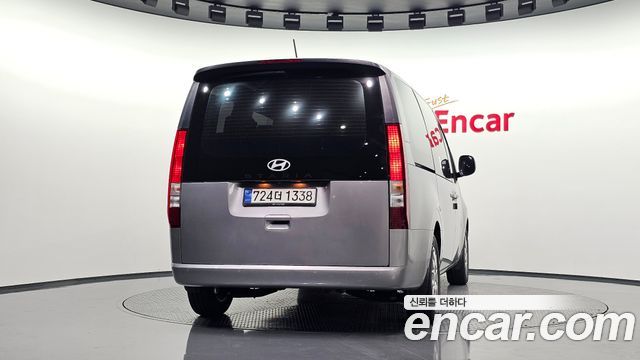 Hyundai Staria L3.5 Tourer 11-Seater Modern 2025 — фото 4