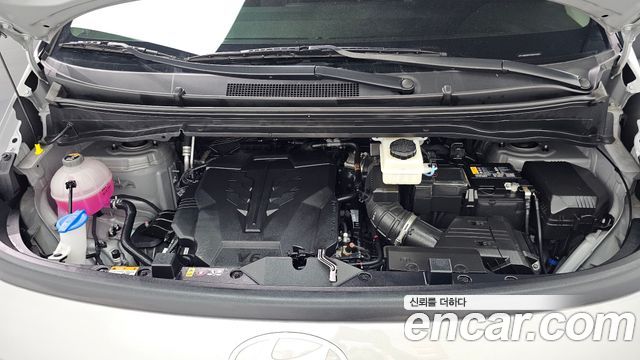 Hyundai Staria L3.5 Tourer 11-Seater Modern 2025 — фото 6