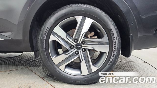 Kia Sorento (IV) HEV 1.6 4WD Signature 2023 — фото 27