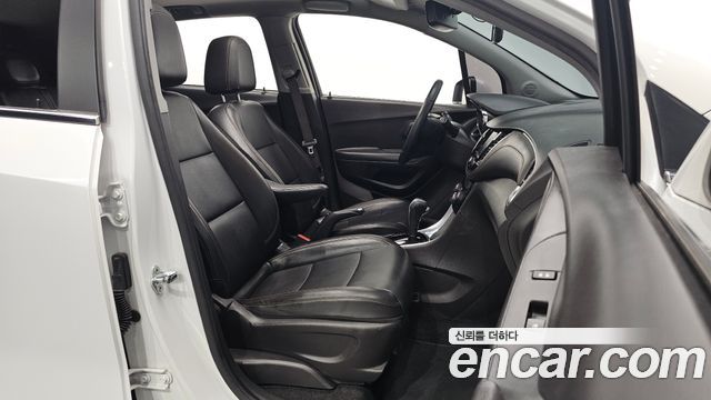 Chevrolet Trax 1.4 Premier 2019 — фото 10