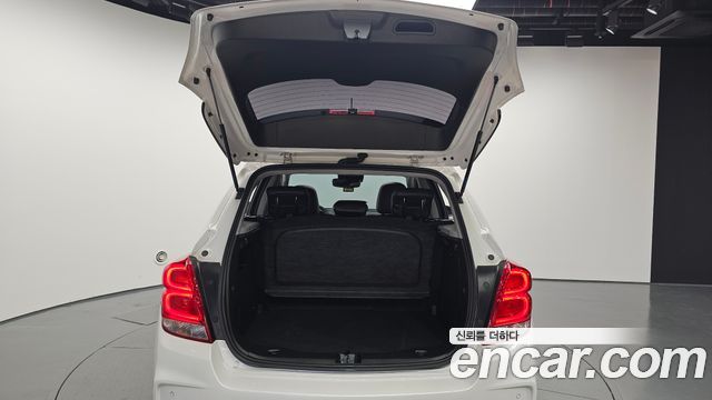 Chevrolet Trax 1.4 Premier 2019 — фото 20