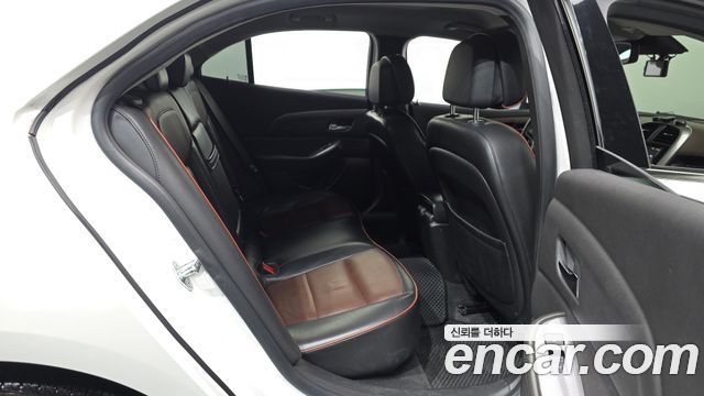 Chevrolet Malibu 2.4 LTZ 2013 — фото 12