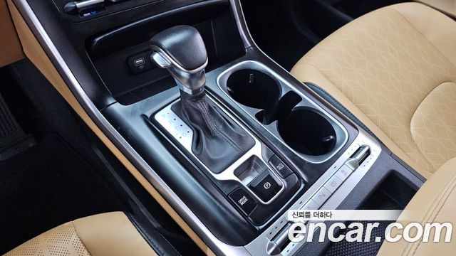 Kia Carnival (IV) Diesel 11-Seater Prestige 2022 — фото 9