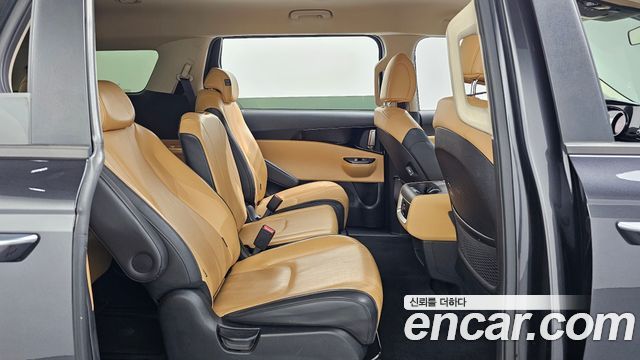 Kia Carnival (IV) Diesel 11-Seater Prestige 2022 — фото 12