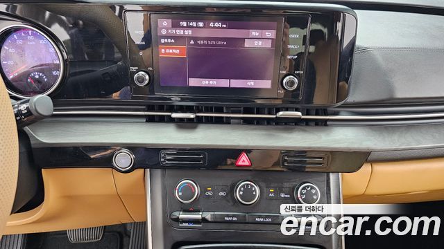 Kia Carnival (IV) Diesel 11-Seater Prestige 2022 — фото 14