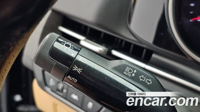 Kia Carnival (IV) Diesel 11-Seater Prestige 2022 — фото 18