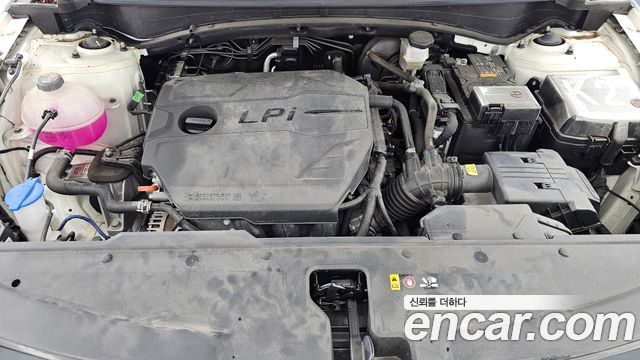 Kia Sportage (V) LPG 2.0 2WD Signature 2023 — фото 6