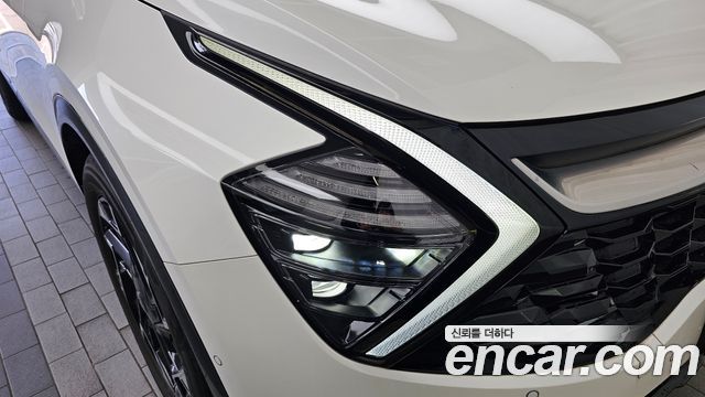 Kia Sportage (V) LPG 2.0 2WD Signature 2023 — фото 26