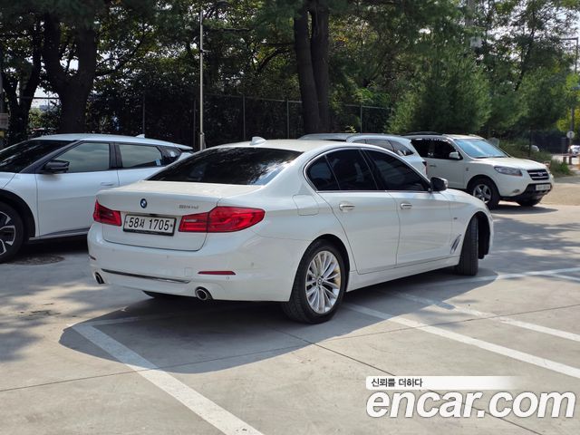 BMW 5 Series (G30) 520d Luxury Special Edition 2018 — фото 3