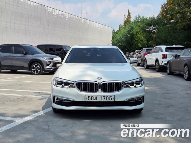 BMW 5 Series (G30) 520d Luxury Special Edition 2018 — фото 4
