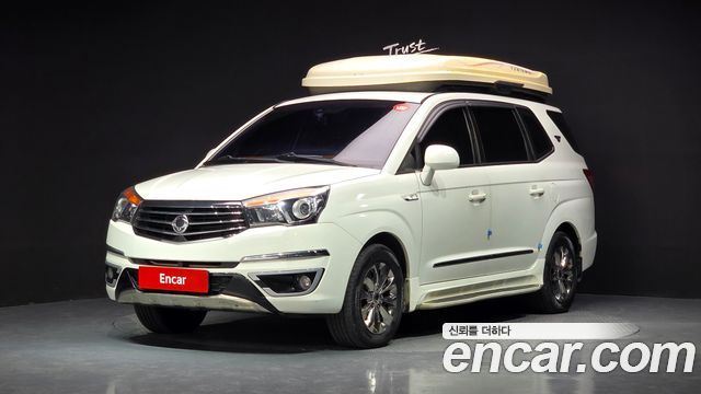 KG Mobility (SsangYong) Korando Turismo 4WD Outdoor Edition 9-seater 2017 — фото 1