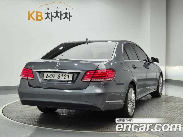 Mercedes-Benz E-Class (W212) E300 Elegance 2016 — фото 3
