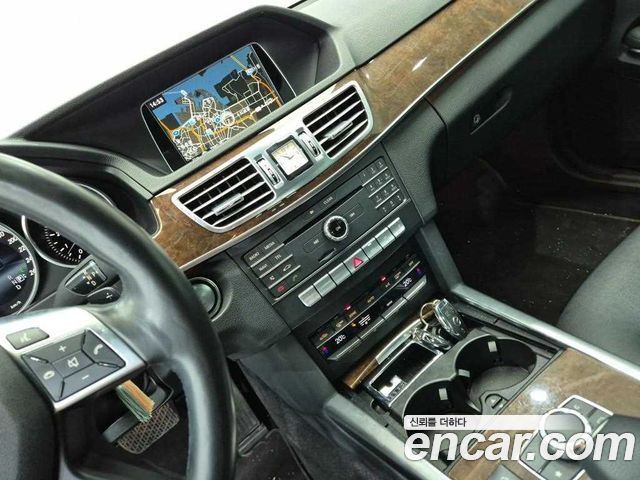 Mercedes-Benz E-Class (W212) E300 Elegance 2016 — фото 10