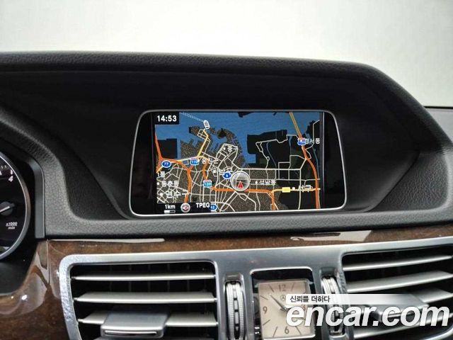 Mercedes-Benz E-Class (W212) E300 Elegance 2016 — фото 18