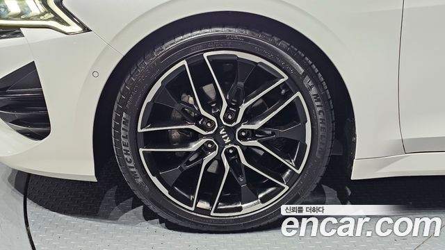 Kia K5 (III) 1.6 Turbo Signature 2020 — фото 5