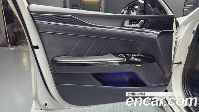 Kia K5 (III) 1.6 Turbo Signature 2020 — фото 24