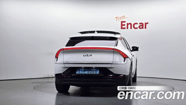 Kia EV6 Long Range Earth 2022 — фото 4