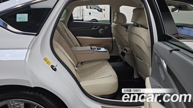 Genesis G80 (RG3) Gasoline 3.5 Turbo AWD 2025 — фото 11