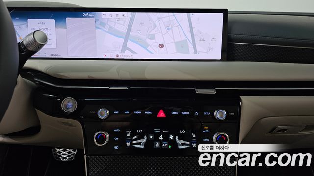 Genesis G80 (RG3) Gasoline 3.5 Turbo AWD 2025 — фото 12