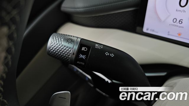 Genesis G80 (RG3) Gasoline 3.5 Turbo AWD 2025 — фото 39