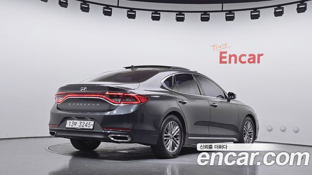 Hyundai Grandeur (IG) 2.4 Premium 2019 — фото 2