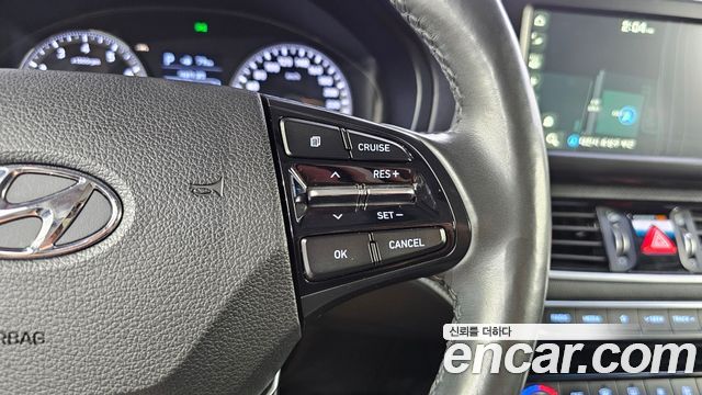 Hyundai Grandeur (IG) 2.4 Premium 2019 — фото 16