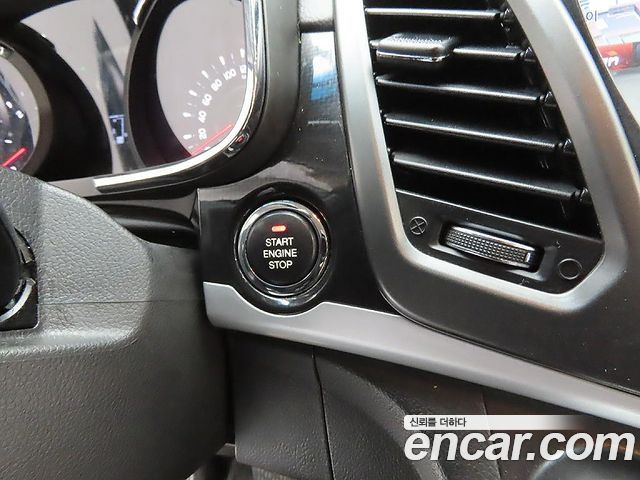 KG Mobility (SsangYong) Style Korando C 2.2 RX 2WD High DLX 2017 — фото 19
