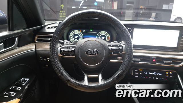 Kia K5 (III) 2.0 Noblesse 2020 — фото 13