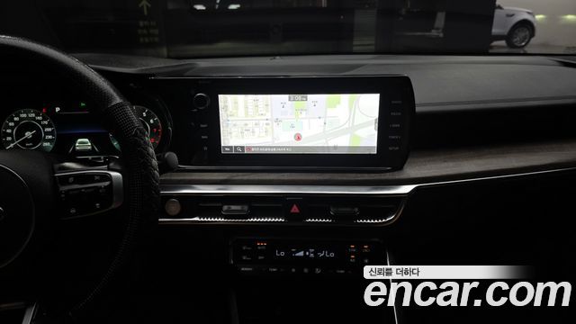 Kia K5 (III) 2.0 Noblesse 2020 — фото 14