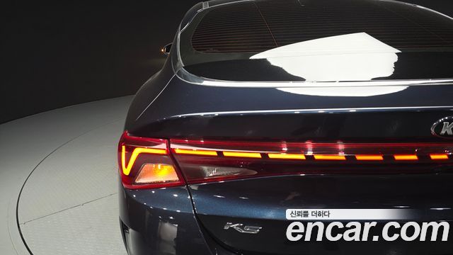 Kia K5 (III) 2.0 Noblesse 2020 — фото 23