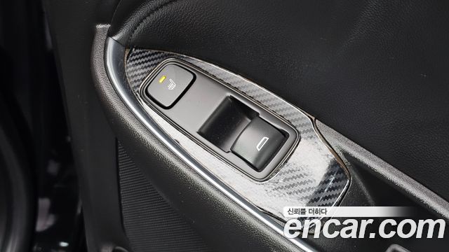 Chevrolet Malibu 2.0 Turbo Perfect black 2017 — фото 17