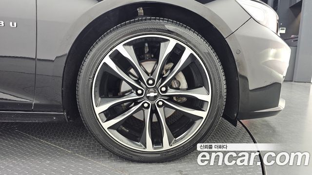 Chevrolet Malibu 2.0 Turbo Perfect black 2017 — фото 21