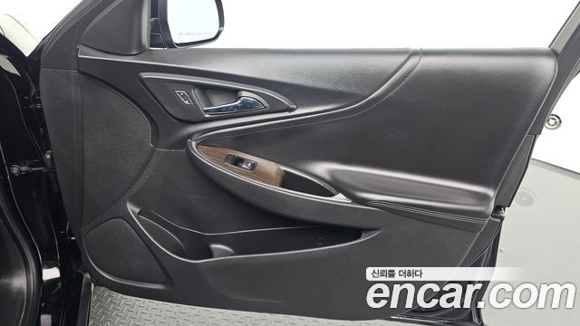Chevrolet Malibu 2.0 Turbo Perfect black 2017 — фото 24