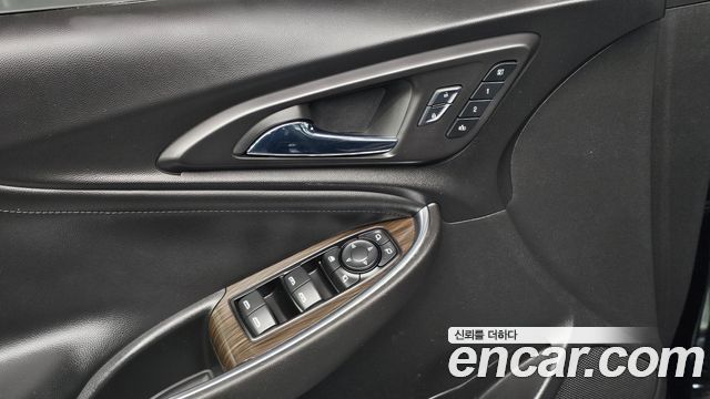Chevrolet Malibu 2.0 Turbo Perfect black 2017 — фото 28